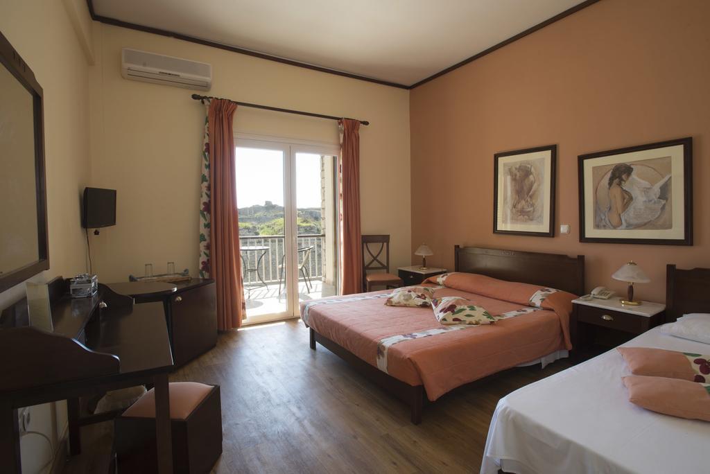 Methoni Beach Hotel Methoni (Messenia) Quarto foto